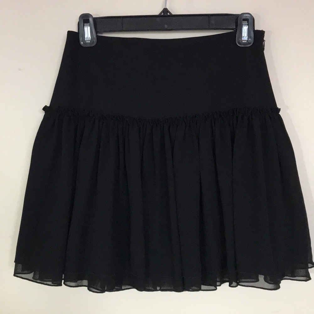 NWOT Banana Republic Skirt (Size 0)